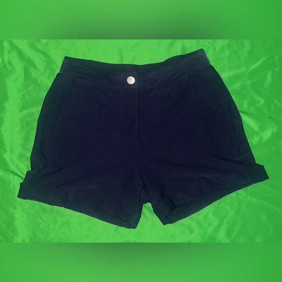 Puma Women's Navy Blue Stretch Golf Shorts size Small - Picture 1 of 12